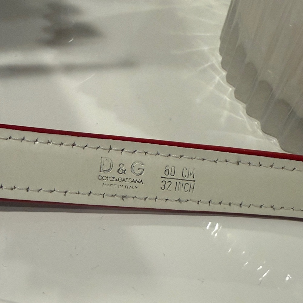 Dolce & Gabbana Red/Nevy/White Patent Leather Belt 32" - Picture 5 of 7